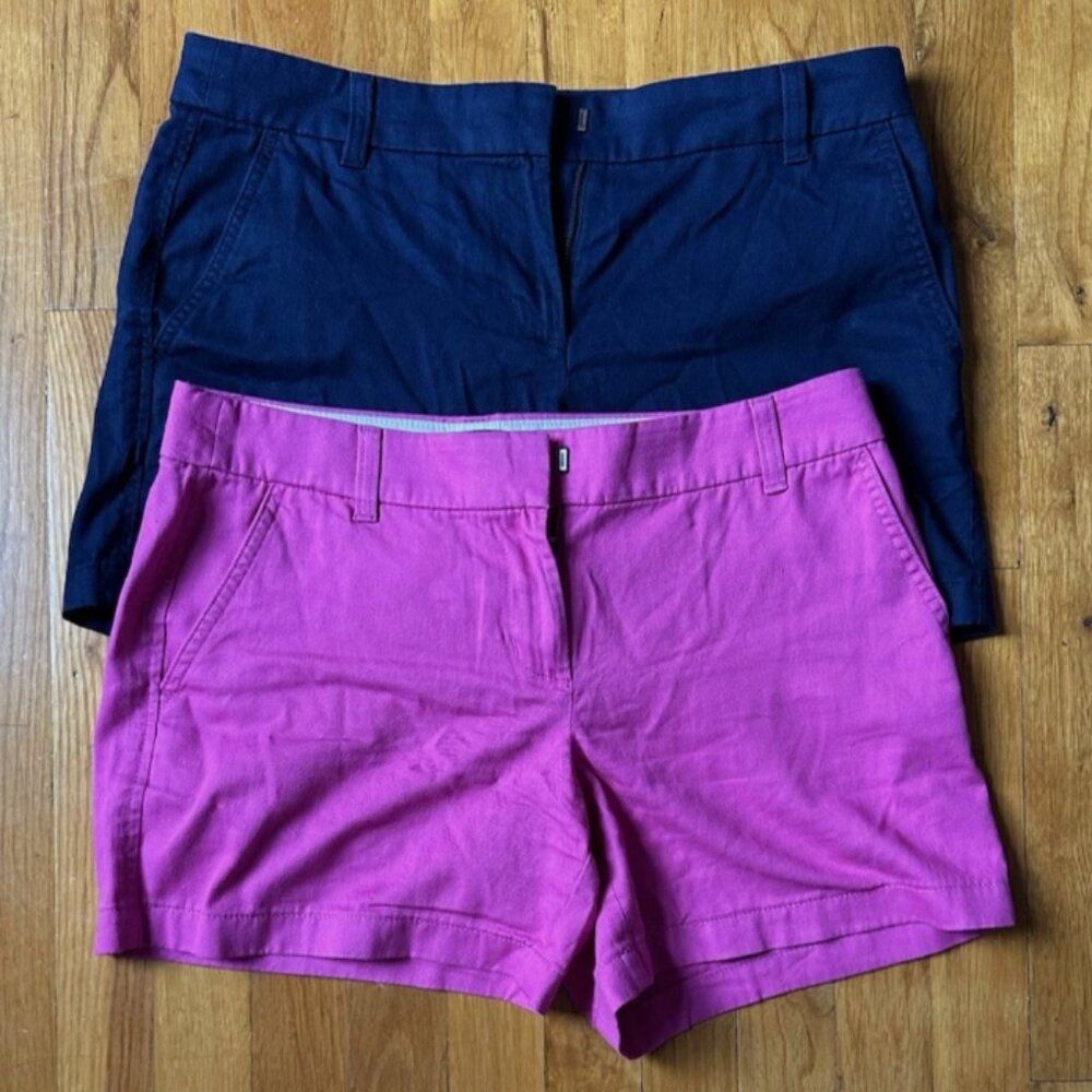 LOT TWO J. CREW 5" WOMEN'S CHINO SHORTS PINK AND DARK BLUE SIZE 6